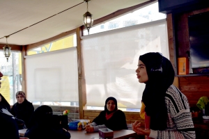 أمهات بنات.. نشاط تفاعلي للصبايا وأمهاتهنّ في صيدا