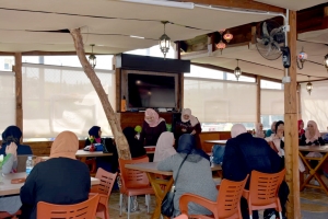 أمهات بنات.. نشاط تفاعلي للصبايا وأمهاتهنّ في صيدا