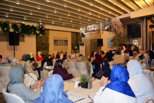 يداً بيد.. لقاء إيماني للعلاقات النسائية في جمعية الاتحاد الإسلامي - بيروت